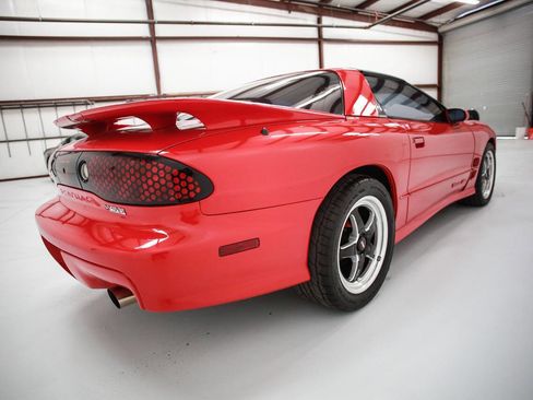 Used 1999 Pontiac Firebird Formula w/ Security Pkg image 10