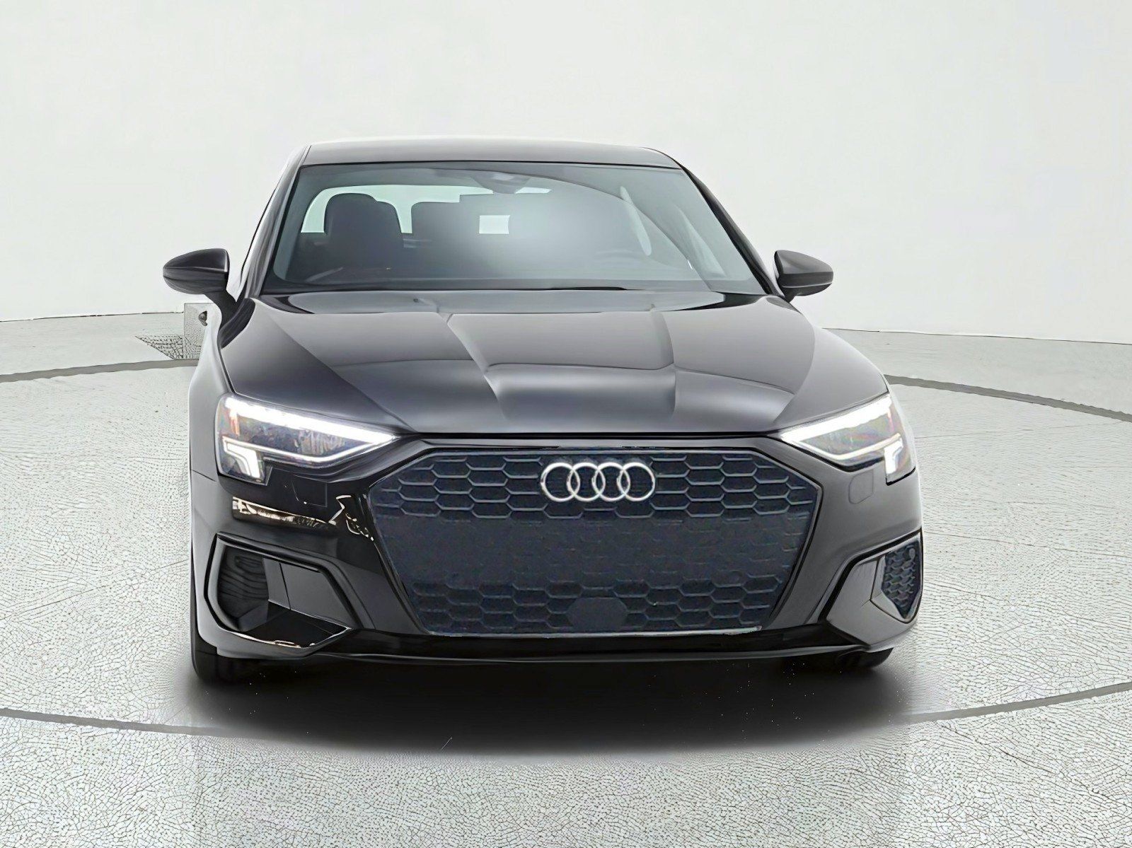 Used 2024 Audi A3 2.0T Premium FWD image 2