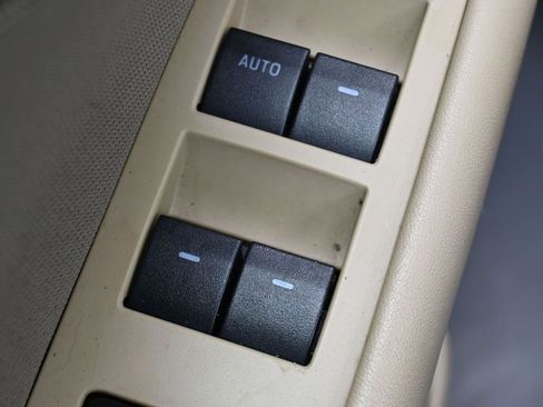 Used 2010 Ford Fusion SE image 13