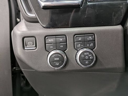 Used 2023 GMC Sierra 1500 Elevation w/ Elevation Premium Package AWD/4WD image 22