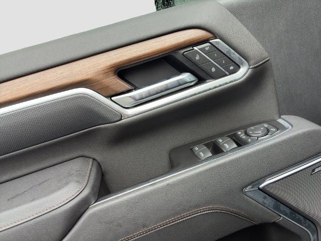Used 2026 Chevrolet Silverado 2500 High Country w/ High Country Premium Package AWD/4WD image 15