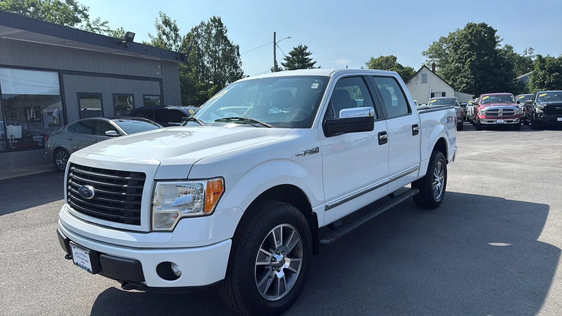Used 2014 Ford F150 STX w/ Equipment Group 201A Mid AWD/4WD image 3