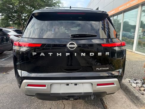 Used 2025 Nissan Pathfinder Platinum w/ Cargo Package FWD image 5