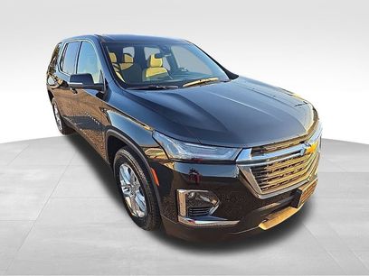Used 2023 Chevrolet Traverse LS w/ Safety Package