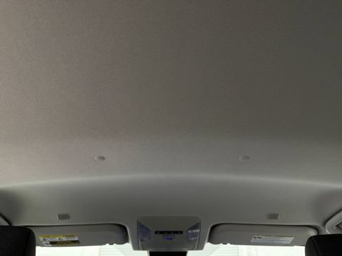 Used 2025 Toyota RAV4 LE FWD image 33