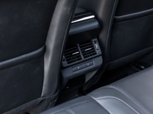 Used 2023 Land Rover Range Rover Evoque R-Dynamic S image 33