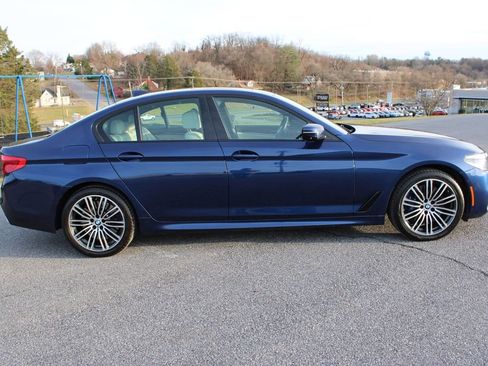 Used 2020 BMW 540i xDrive w/ Executive Package image 10