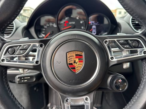 Used 2018 Porsche 718 Cayman GTS image 24