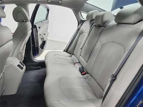 Used 2016 Hyundai Sonata Limited w/ Option Group 04 image 39