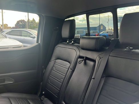 Used 2024 Ford Ranger Lariat image 32