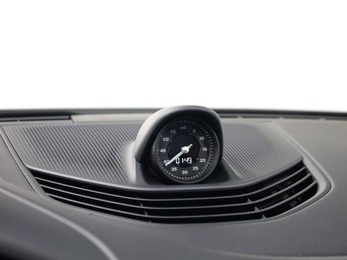 New 2026 Porsche Taycan GTS image 18