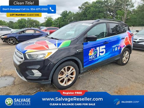 Used 2018 Ford Escape SE FWD image 1