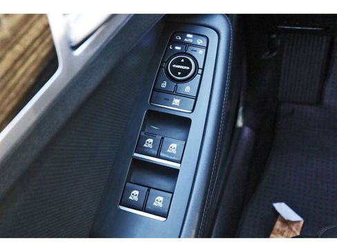 Used 2015 Hyundai Genesis 3.8 w/ Option Group 03 image 23