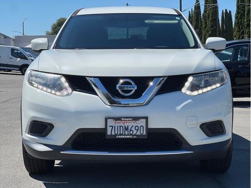 Used 2016 Nissan Rogue S FWD image 2