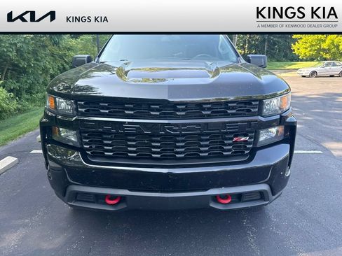 Used 2021 Chevrolet Silverado 1500 Custom Trail Boss w/ Midnight Edition AWD/4WD image 6