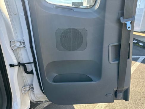 Used 2005 Toyota Tacoma PreRunner image 13