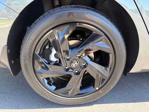 New 2026 Hyundai Elantra Sport w/ Cargo Package FWD image 18