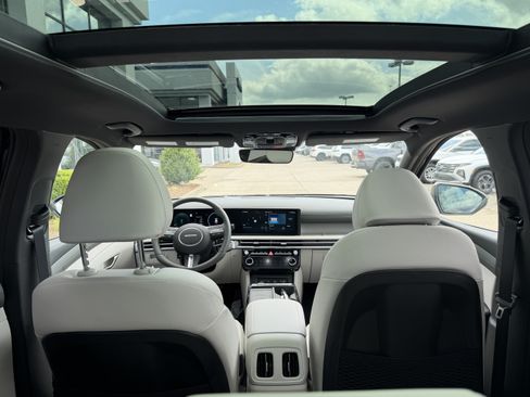 New 2026 Hyundai Tucson Limited AWD/4WD image 15