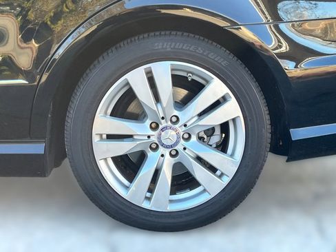 Used 2012 Mercedes-Benz E 350 BlueTEC Sedan image 6