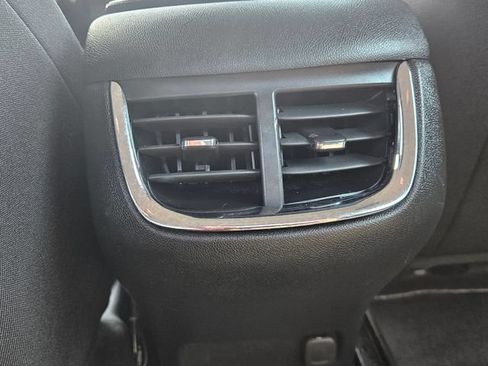 Used 2024 Chevrolet Malibu LT FWD image 18