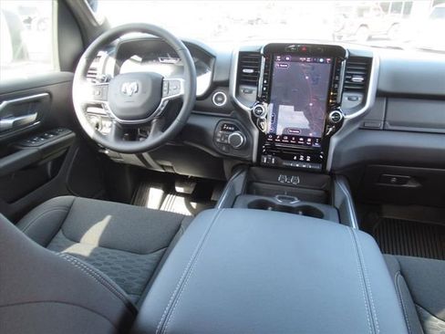 New 2026 RAM 1500 4x4 Crew Cab image 12