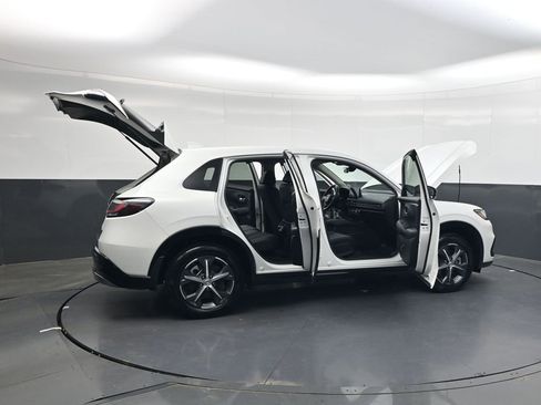 Certified 2023 Honda HR-V EX-L image 34