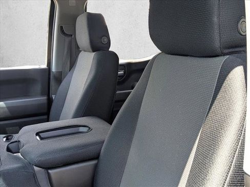 Used 2021 Chevrolet Silverado 1500 Custom image 12