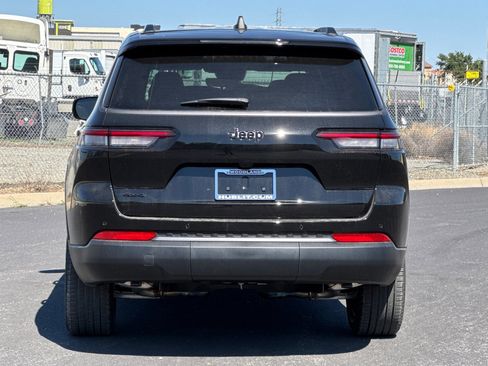 New 2026 Jeep Grand Cherokee L Limited AWD/4WD image 4