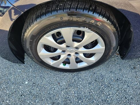 Used 2023 Toyota Corolla LE image 16