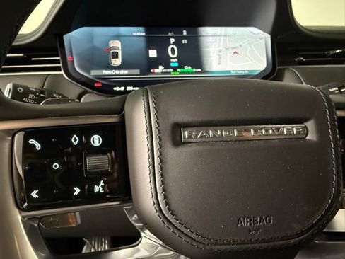 New 2025 Land Rover Range Rover SE image 20