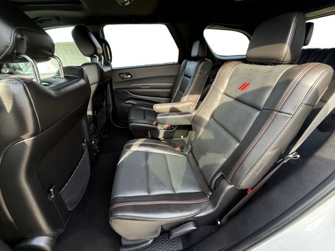 Used 2024 Dodge Durango GT image 16