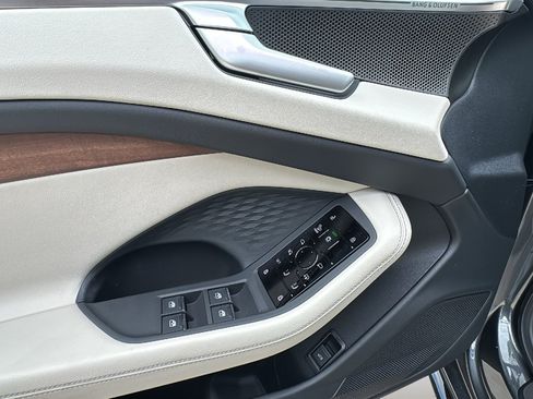 New 2026 Audi A6 Premium Plus AWD/4WD image 13