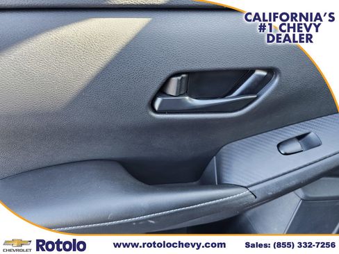 Used 2025 Nissan Sentra SV FWD image 15