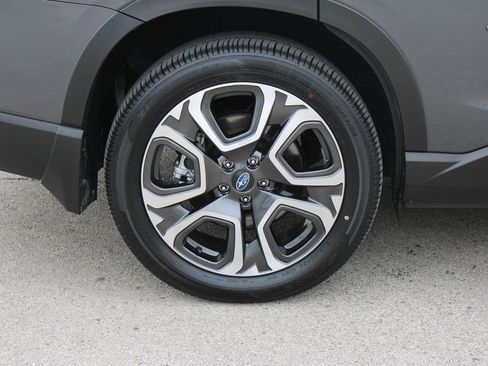 Used 2025 Subaru Ascent Touring image 33