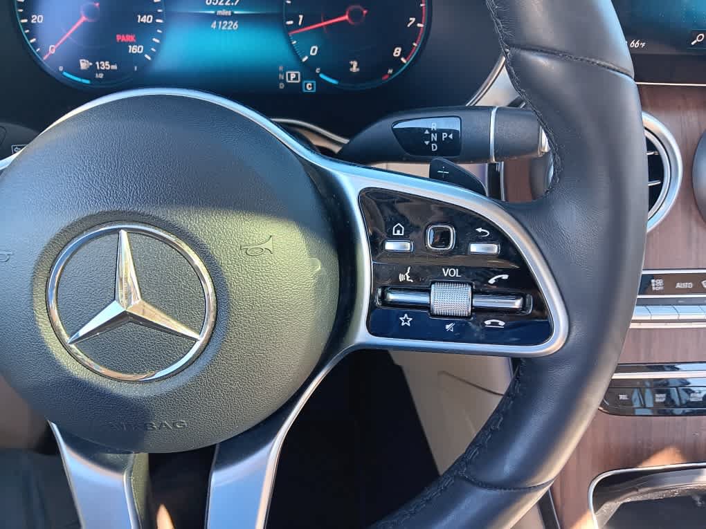 Used 2021 Mercedes-Benz GLC 300 4MATIC image 25