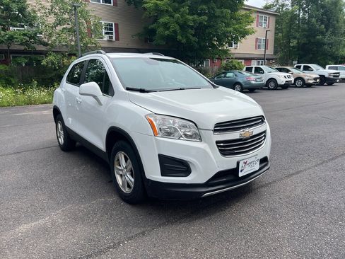 Used 2015 Chevrolet Trax LT image 7