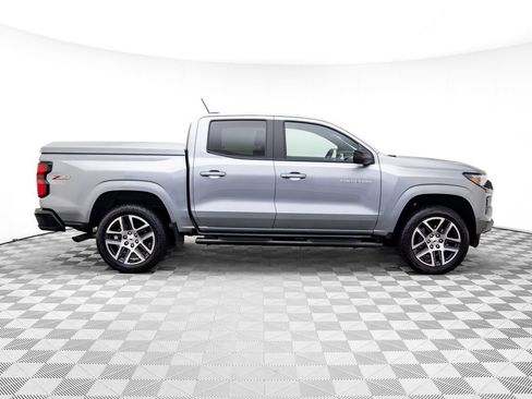 Used 2024 Chevrolet Colorado Z71 w/ Z71 Convenience Package 2 image 8