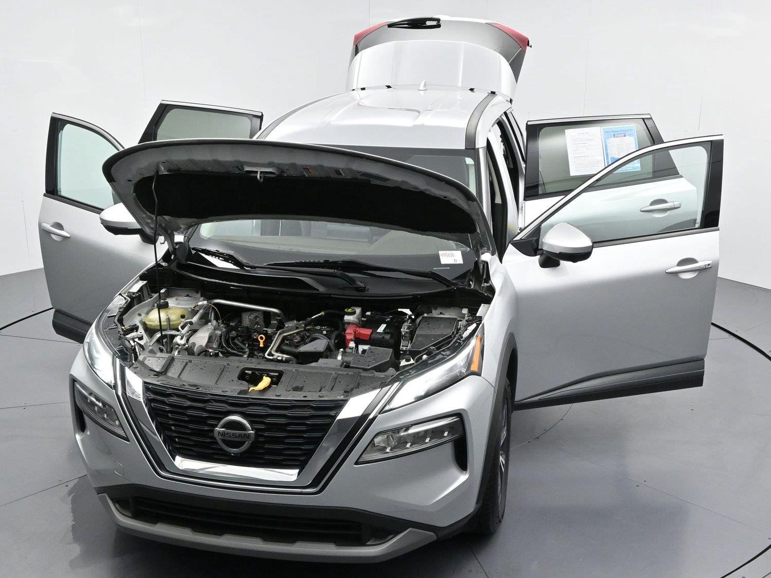 Used 2021 Nissan Rogue SV AWD/4WD image 41