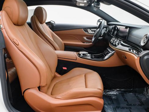 Used 2018 Mercedes-Benz E 400 Coupe image 29