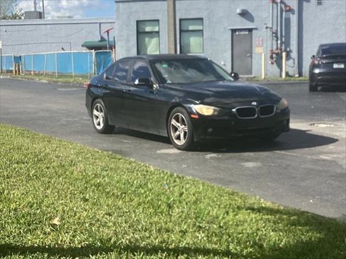 Used 2015 BMW 320i Sedan image 14