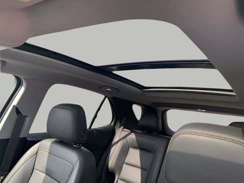 Certified 2022 Chevrolet Equinox Premier AWD/4WD image 22