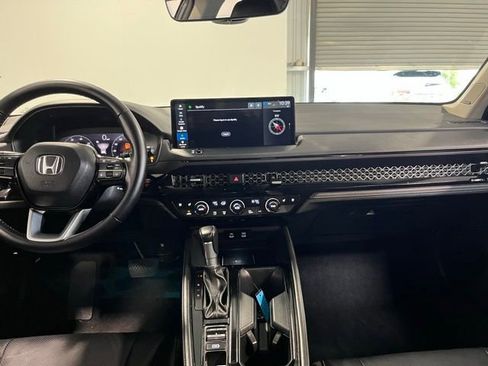 Used 2024 Honda Accord Touring image 20