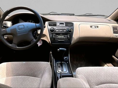 Used 2002 Honda Accord LX image 7