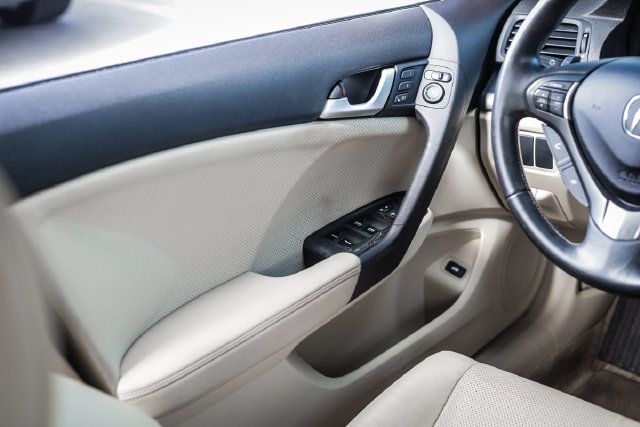 Used 2013 Acura TSX w/ Technology Package FWD image 42