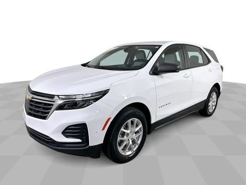 Used 2022 Chevrolet Equinox LS FWD image 1