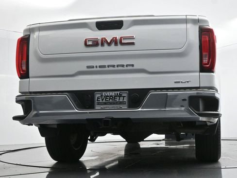 Used 2022 GMC Sierra 1500 SLT AWD/4WD image 48