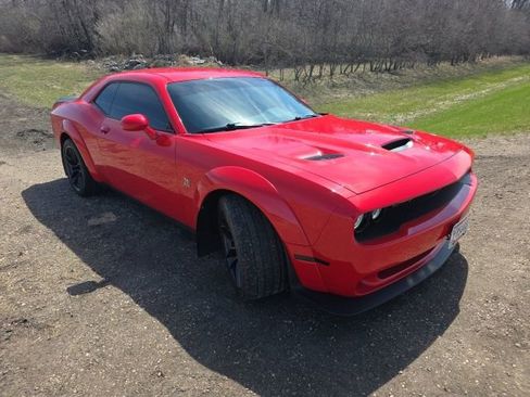Used 2021 Dodge Challenger R/T Scat Pack RWD image 6