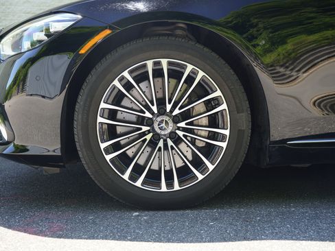 Used 2023 Mercedes-Benz S 500 4MATIC image 12