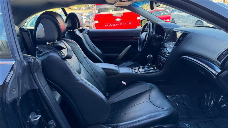 Used 2014 INFINITI Q60 Sport Convertible w/ Premium Package RWD image 7