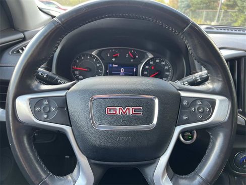 Certified 2019 GMC Terrain SLE w/ Driver Convenience Package image 17
